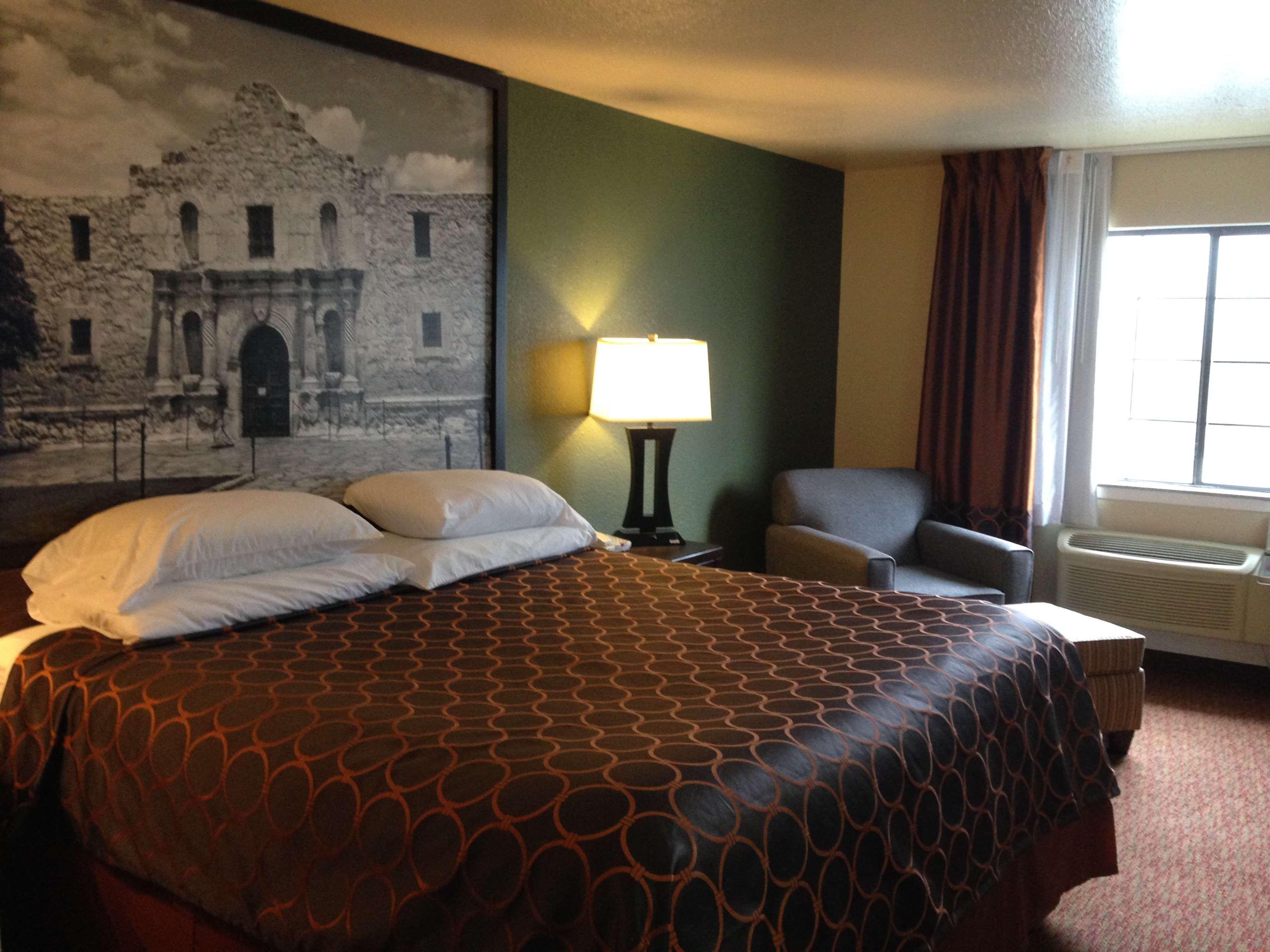 Surestay Plus By Best Western San Antonio Airport Eksteriør billede