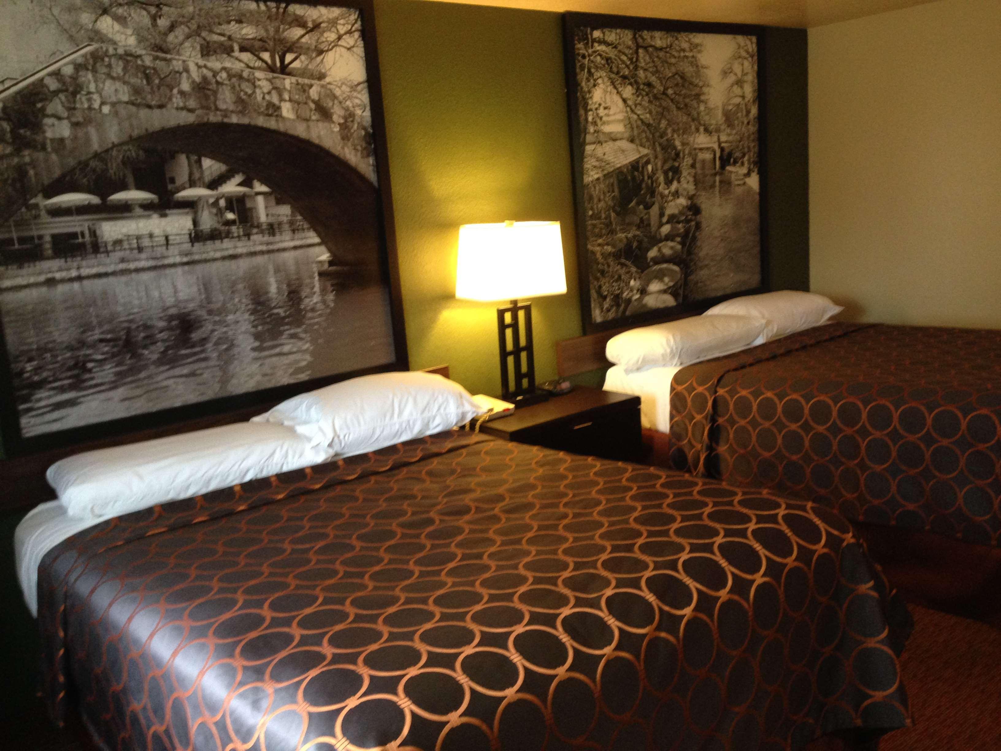 Surestay Plus By Best Western San Antonio Airport Eksteriør billede