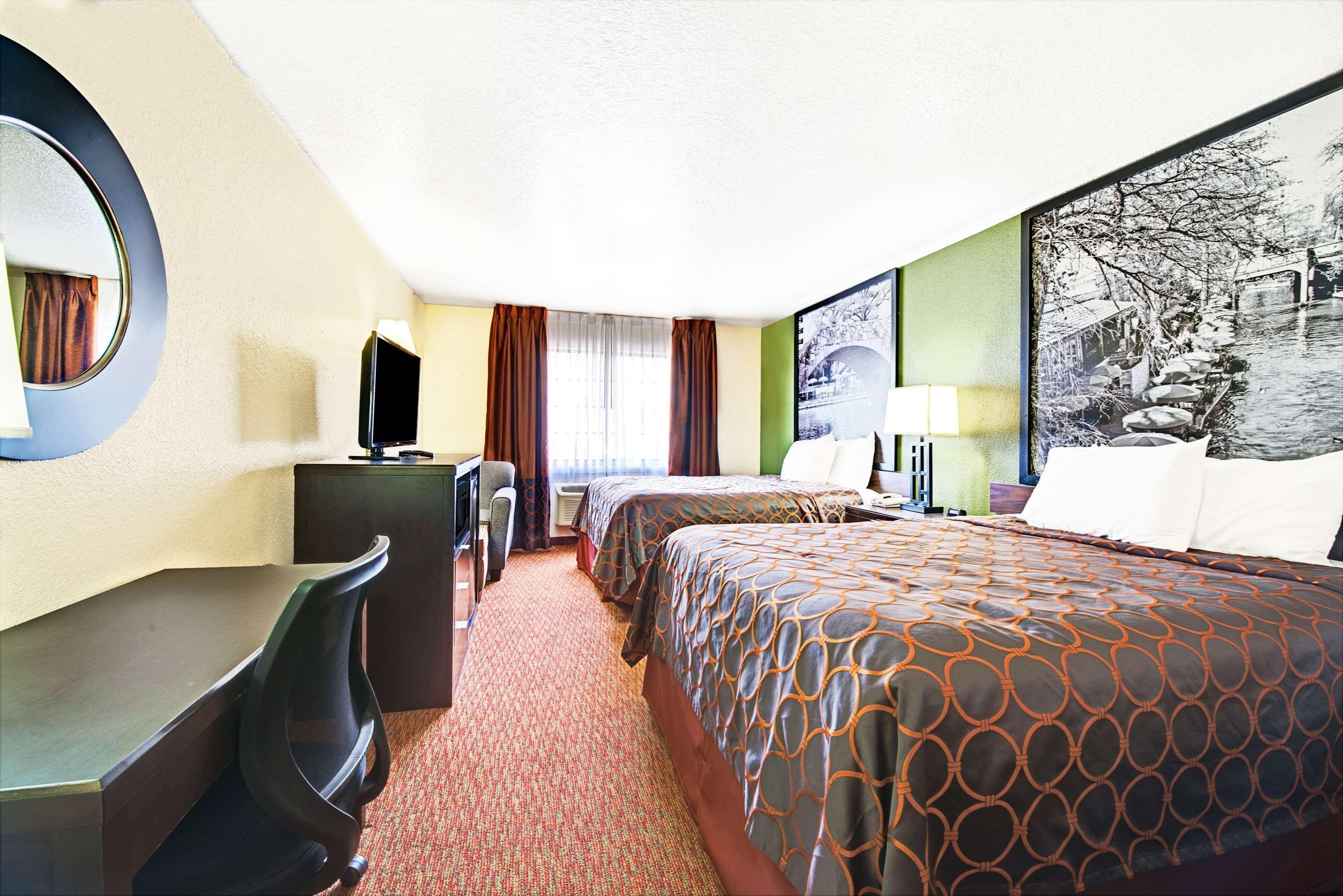 Surestay Plus By Best Western San Antonio Airport Eksteriør billede