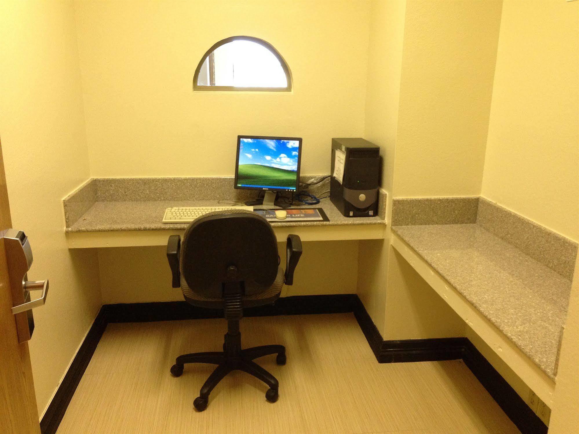 Surestay Plus By Best Western San Antonio Airport Eksteriør billede